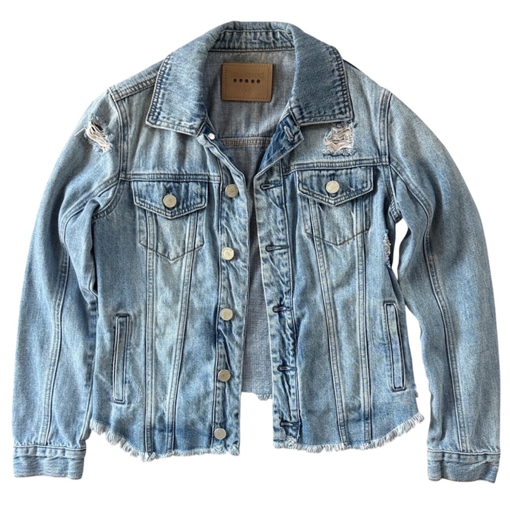 Blank NYC Light Distressed Denim Jean Jacket Grunge Coastal Edgy Taw Hem Size XS